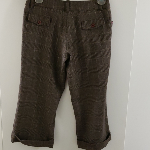 Knee length Shorts size Small - Picture 4 of 5